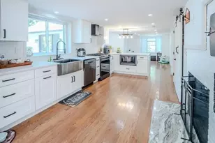 38 N Main St, Middleton, MA 01949 - Photo 7