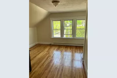 1060 Pleasant Street #3, Worcester, MA 01602 - Photo 11