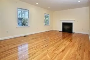 27 Sullivan Ave, Newton, MA 02464 - Photo 3