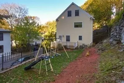 27 Sullivan Avenue, Newton, MA 02464 - Photo 5