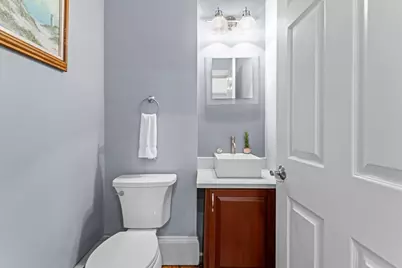 33 Mystic St #1, Boston, MA 02129 - Photo 15