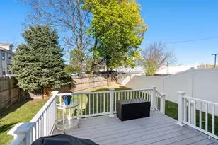 18 Hovey St, Newton, MA 02458 - Photo 33
