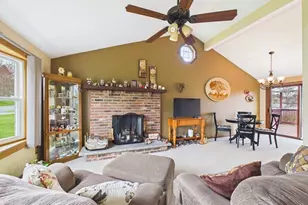 18 Duke St, Somerset, MA 02726 - Photo 9