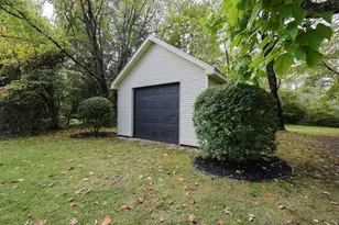 2043 Wellington St, Dighton, MA 02715 - Photo 35