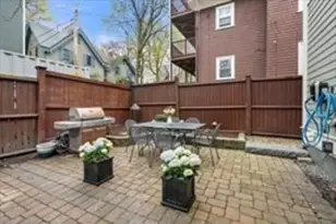 221 Freeman St, Brookline, MA 02446 - Photo 27
