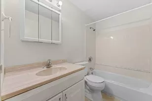 8 Post Oak Ln, Natick, MA 01760 - Photo 11