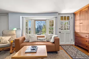 40 R Prospect St, Marblehead, MA 01945 - Photo 5