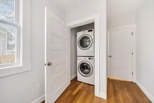 26 Hardwick St, Cambridge, MA 02141 - Photo 13