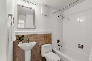 17 Bowdoin St, Boston, MA 02114 - Photo 9