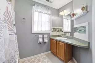 14 Wood Ln, Lawrence, MA 01843 - Photo 21