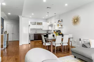 1471 Beacon St, Brookline, MA 02446 - Photo 7