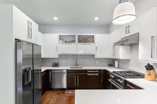 1471 Beacon St, Brookline, MA 02446 - Photo 13