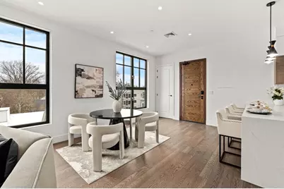 8 Leverett St #4, Brookline, MA 02445 - Photo 5