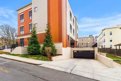 8 Leverett St #4, Brookline, MA 02445 - Photo 35