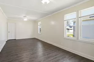 25 Victoria St, Springfield, MA 01104 - Photo 9