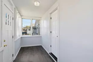 25 Victoria St, Springfield, MA 01104 - Photo 7