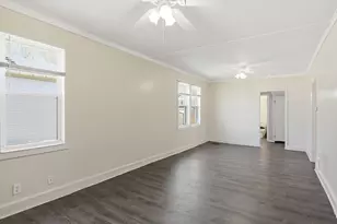 25 Victoria St, Springfield, MA 01104 - Photo 11