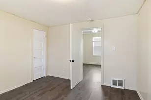 25 Victoria St, Springfield, MA 01104 - Photo 19