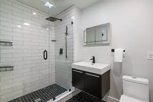 31 Harrison St, Boston, MA 02131 - Photo 23