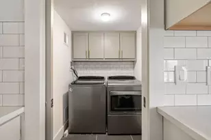 31 Harrison St, Boston, MA 02131 - Photo 11