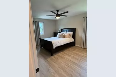 76 Airport Rd, Dudley, MA 01571 - Photo 11