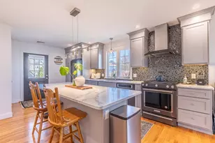 26 Shirley St, Winthrop, MA 02152 - Photo 7