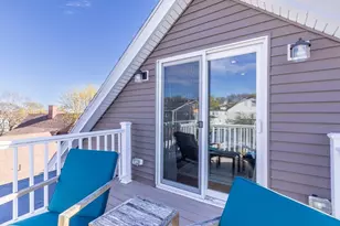 26 Shirley St, Winthrop, MA 02152 - Photo 31
