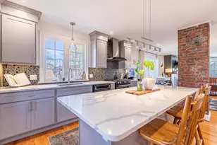 26 Shirley St, Winthrop, MA 02152 - Photo 9