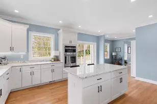24 Marion St, Walpole, MA 02081 - Photo 5