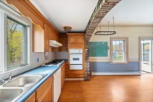 327 East St, Hingham, MA 02043 - Photo 19