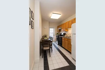 7 Harvard Sq #4A, Brookline, MA 02445 - Photo 5