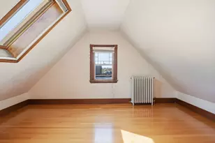 3 Monmouth St, Somerville, MA 02143 - Photo 3