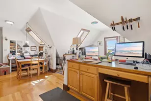 3 Monmouth St, Somerville, MA 02143 - Photo 9