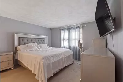 112 Lowell St #11, Peabody, MA 01960 - Photo 9