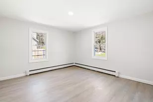 21 Evergreen St, Dartmouth, MA 02747 - Photo 19