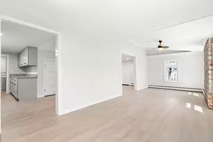 21 Evergreen St, Dartmouth, MA 02747 - Photo 15