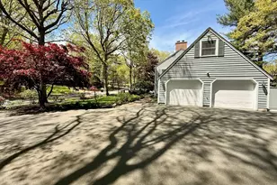 2 Liberty Ln, Lynnfield, MA 01940 - Photo 25