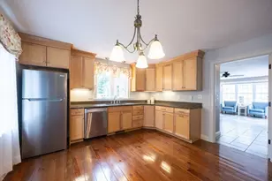 18 Plain St, Franklin, MA 02038 - Photo 33
