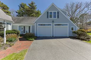 56 Shad Bush Cir, Dennis, MA 02660 - Photo 3