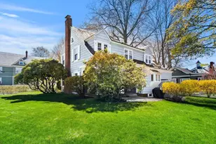 168 Hovey St, Lowell, MA 01852 - Photo 35