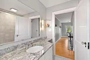168 Hovey St, Lowell, MA 01852 - Photo 33
