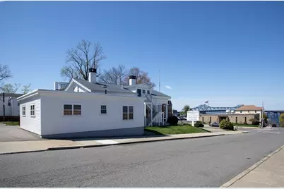 399 N Main St, Fall River, MA 02720 - Photo 11