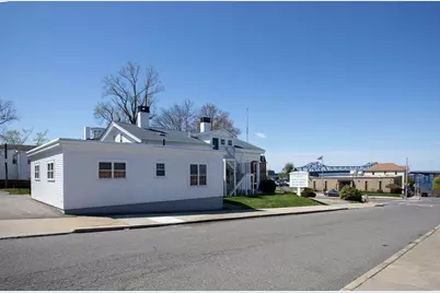 399 N Main St, Fall River, MA 02720 - Photo 11