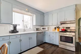 240 Neponset Valley Pkwy, Boston, MA 02136 - Photo 7