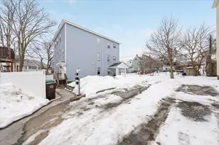 50-52 Andrews St, Lowell, MA 01852 - Photo 27