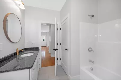 51 Willard, Lowell, MA 01850 - Photo 21