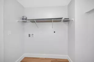 51 Willard, Lowell, MA 01850 - Photo 33