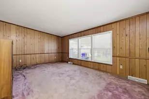 50 Highland St, Taunton, MA 02780 - Photo 9