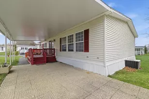 50 Highland St, Taunton, MA 02780 - Photo 19