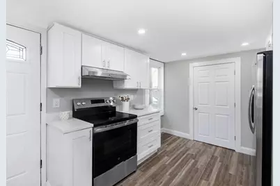 43 Riverside Dr, North Reading, MA 01864 - Photo 5